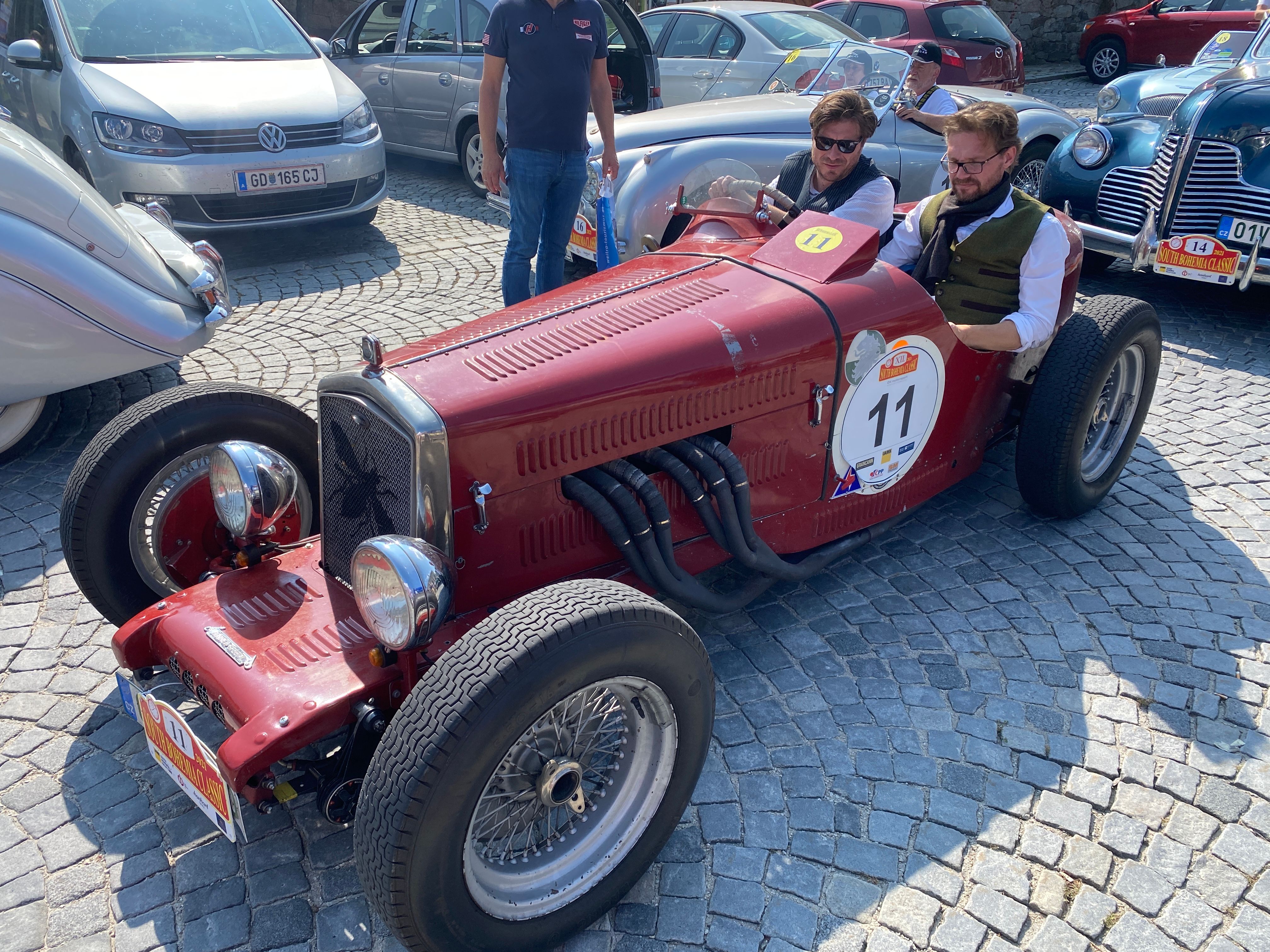 Weitra: ein Oldtimer in der Altstadt